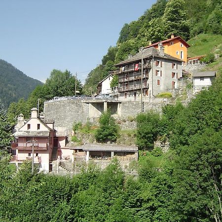 Bnb "A La Crus" Crana Extérieur photo