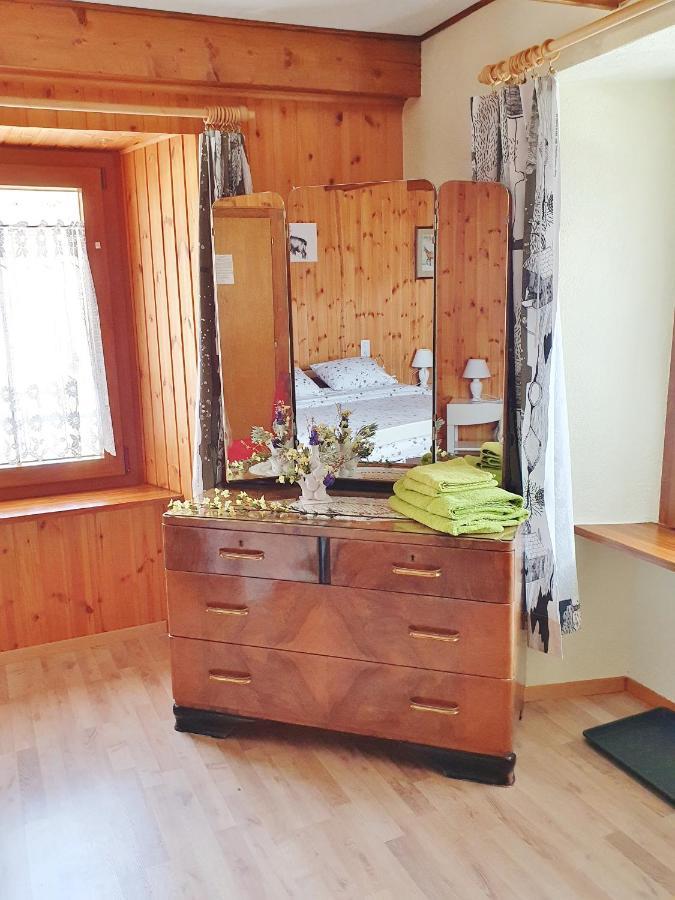 Bnb "A La Crus" Crana Extérieur photo