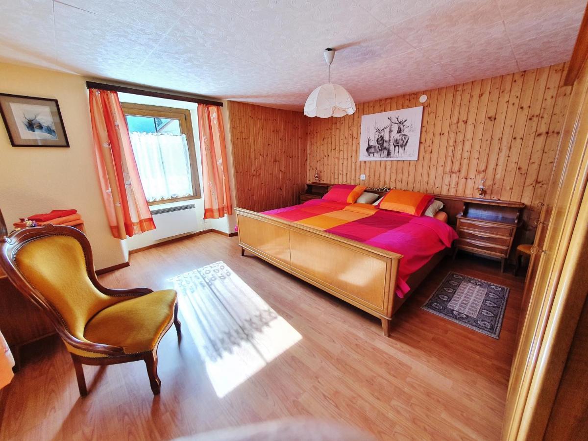 Bnb "A La Crus" Crana Extérieur photo