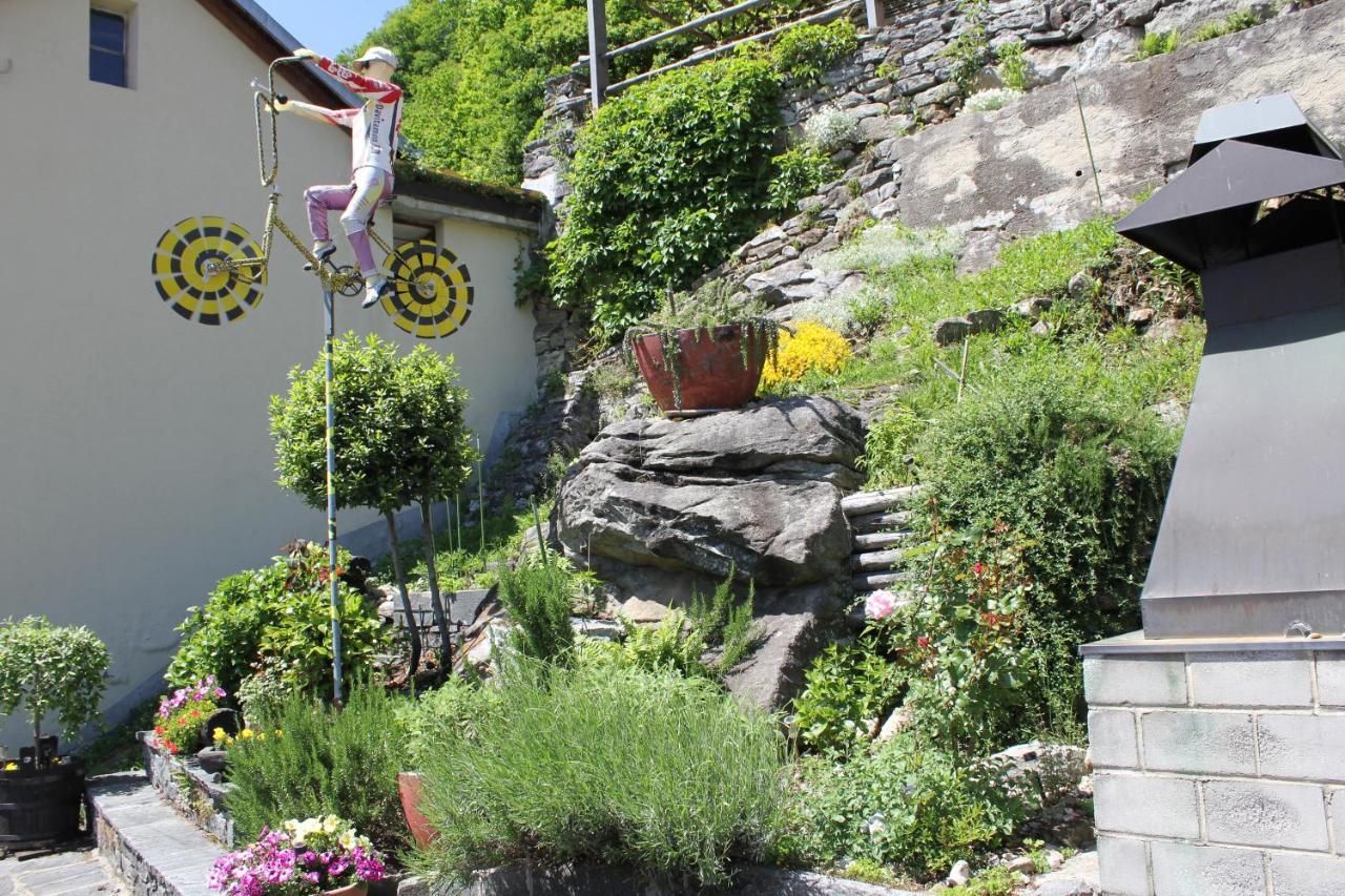 Bnb "A La Crus" Crana Extérieur photo